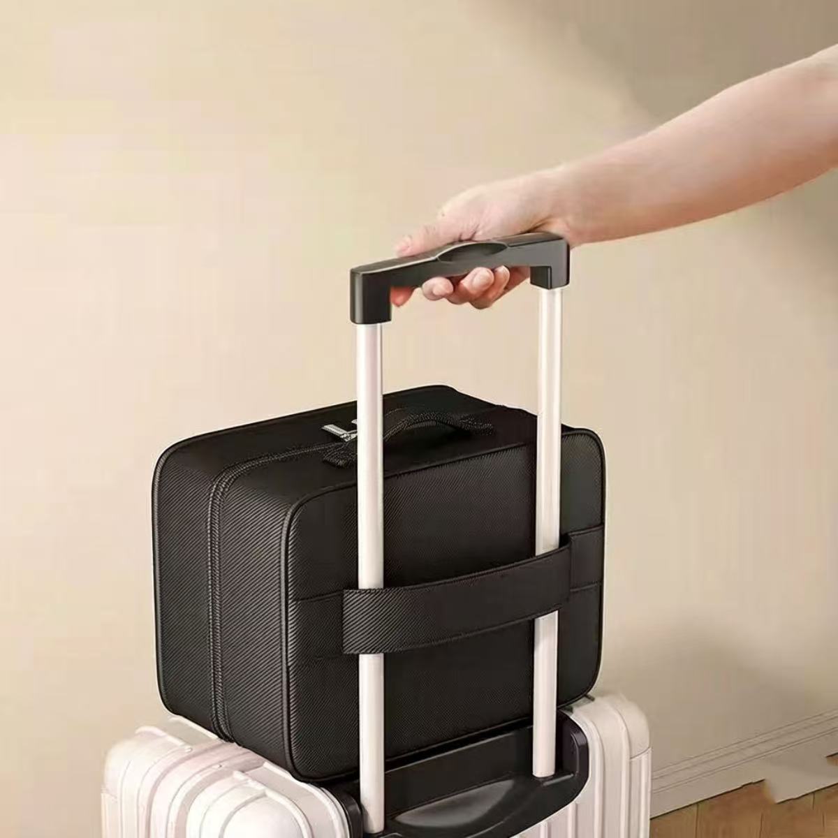 Borsa Organizer da Viaggio per - Sneaker Case recensione e prezzo