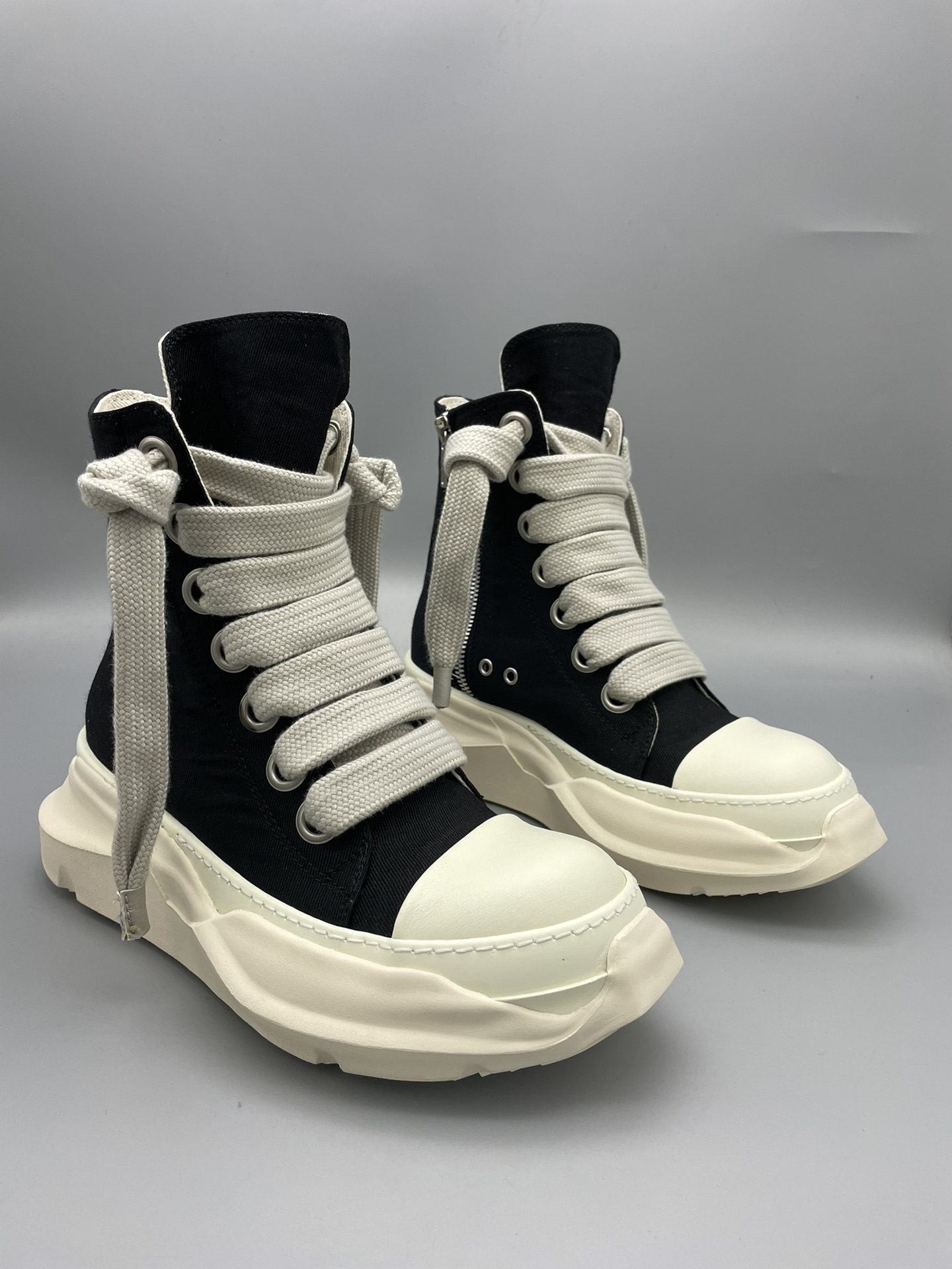 Scarpe con plateau da uomo Sca - Leather Sneaker Care Kit recensione e prezzo
