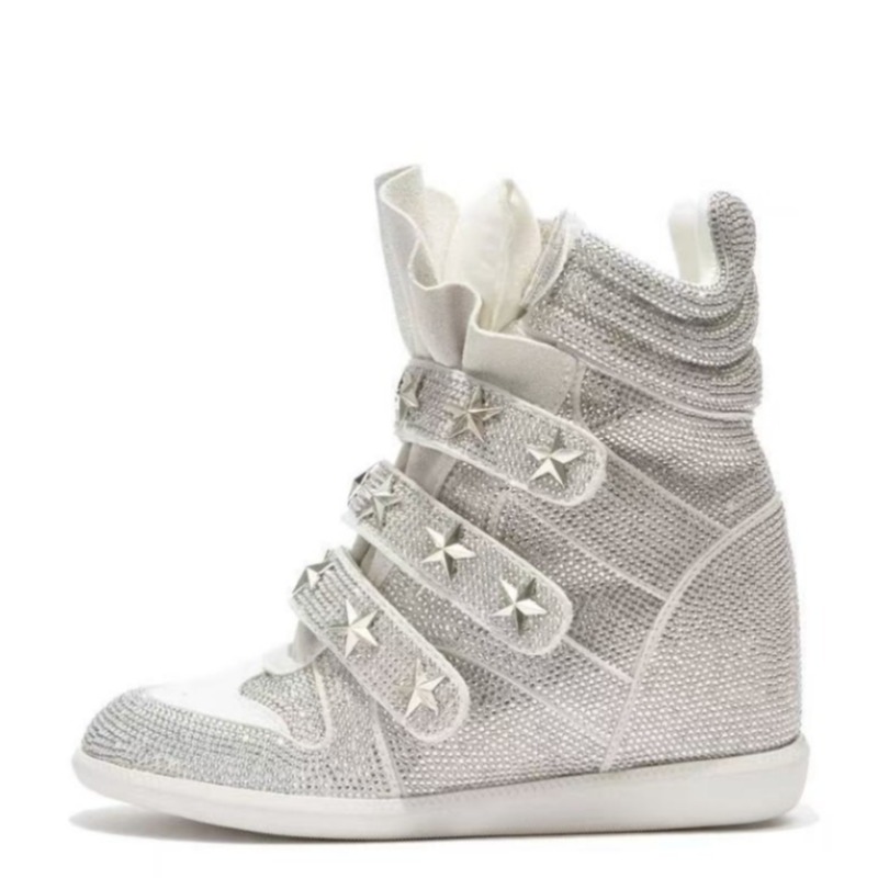 Scarpe alla Moda per Donne, St - Leather Sneaker Care Kit recensione e prezzo