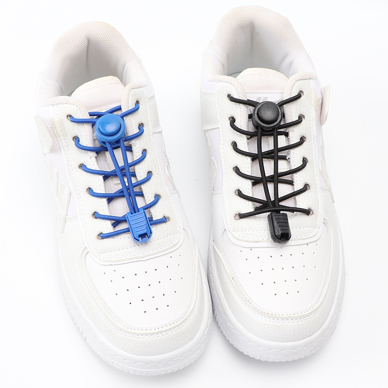 Uomini e donne senza cravatta  - Sneaker Care Accessories recensione e prezzo