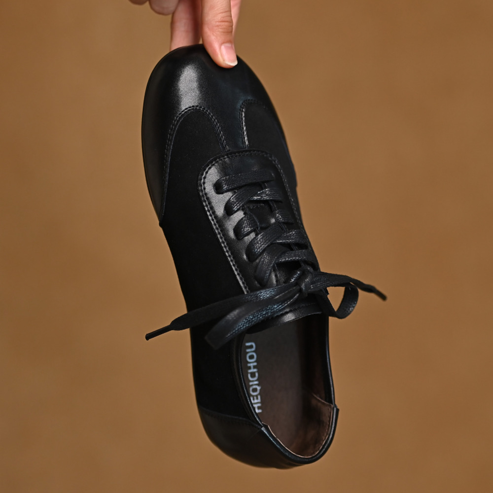 Scarpe da Ginnastica con Suola - Leather Sneaker Care Kit recensione e prezzo