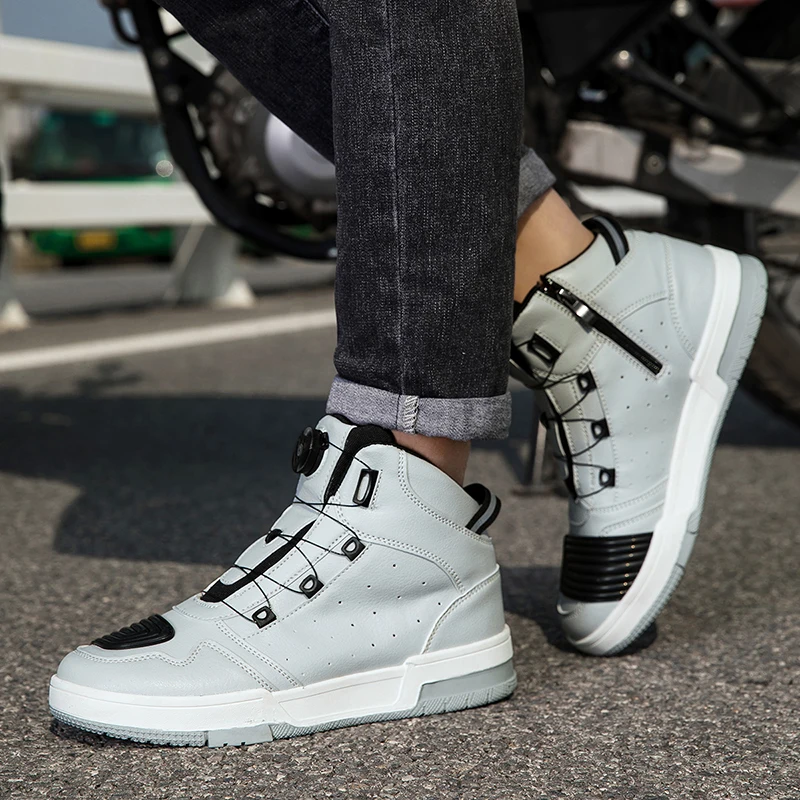 Nuovi stivali da moto estivi U - Leather Sneaker Care Kit recensione e prezzo